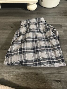 Columbia Gray and Navy Plaid Flannel Shirt